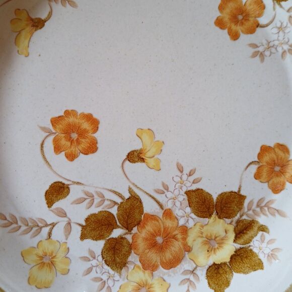 Mikasa Salad Plate 7" Autumn Flower Interludes Pattern KJ001 Oven Safe Stoneware - Picture 2 of 5